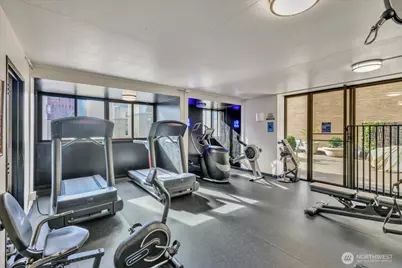 2100 3rd Avenue #2206, Seattle, WA 98101 - Photo 35