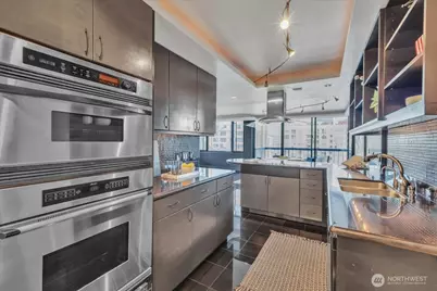2100 3rd Avenue #2206, Seattle, WA 98101 - Photo 15