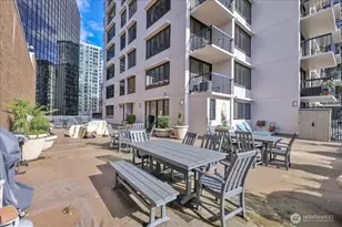 2100 3rd Ave, Seattle, WA 98101 - Photo 31