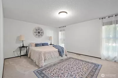 2234 NE Goldenrod Avenue, Bremerton, WA 98311 - Photo 25