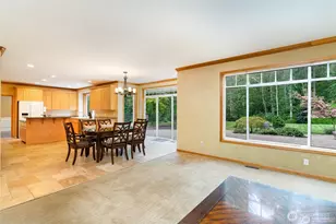 21814 NE 203rd Pl, Woodinville, WA 98077 - Photo 9