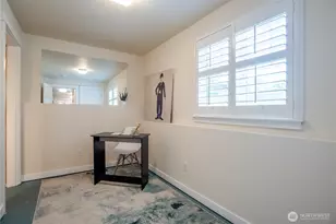 118 N 104th St, Seattle, WA 98133 - Photo 27