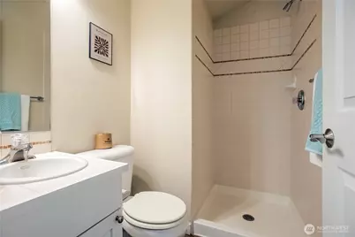 118 N 104th Street #A, Seattle, WA 98133 - Photo 25