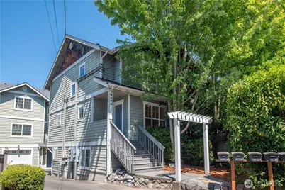 118 N 104th Street #A, Seattle, WA 98133 - Photo 1