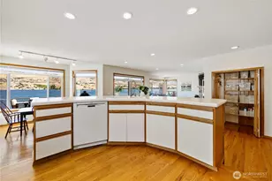 2031 W Terrace Ave, Chelan, WA 98816 - Photo 15