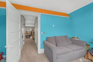 708 Warren Ave N, Seattle, WA 98109 - Photo 33