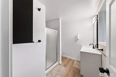 882 SW McCrohan Street, Oak Harbor, WA 98277 - Photo 25