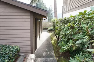 8013 NE 177th Ct, Kenmore, WA 98028 - Photo 19