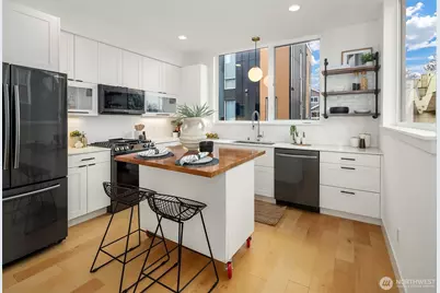 2449 NW 61st Street #C, Seattle, WA 98107 - Photo 7