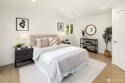 6833 47th Avenue NE, Seattle, WA 98115 - Photo 17