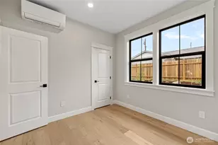 1211 King St, Anacortes, WA 98221 - Photo 27