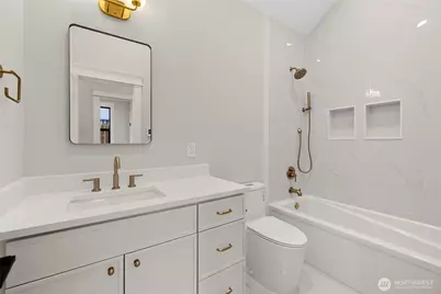 1211 King Street, Anacortes, WA 98221 - Photo 31