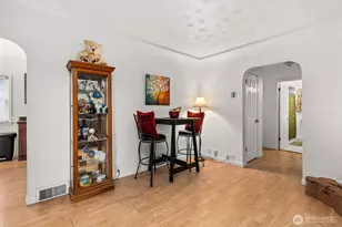 1314 Rainier St, Sumner, WA 98390 - Photo 9