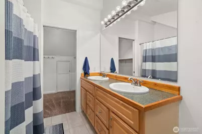 1314 Rainier Street, Sumner, WA 98390 - Photo 11