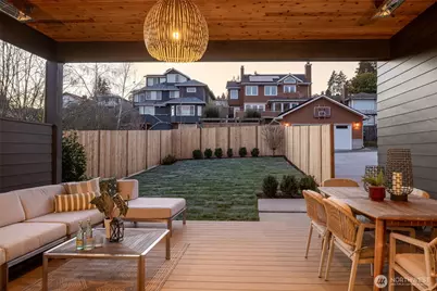 6807 54th Avenue NE, Seattle, WA 98115 - Photo 13