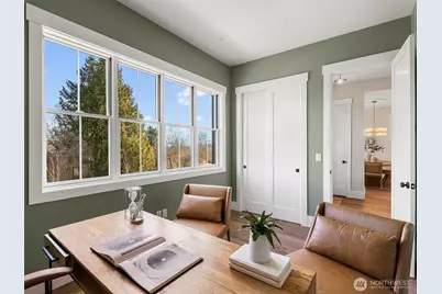 6807 54th Avenue NE, Seattle, WA 98115 - Photo 5