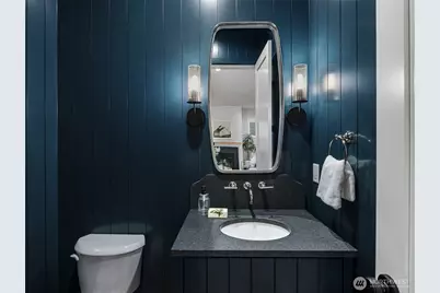 6807 54th Avenue NE, Seattle, WA 98115 - Photo 19