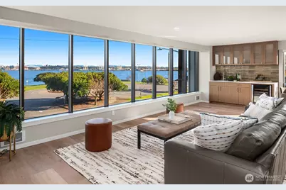 1111 Harbor Avenue SW #200, Seattle, WA 98116 - Photo 9