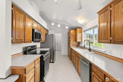 615 California Avenue, South Bend, WA 98586 - Photo 9