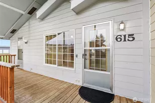615 California Ave, South Bend, WA 98586 - Photo 3