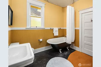 5027 8th Avenue NE, Seattle, WA 98105 - Photo 17