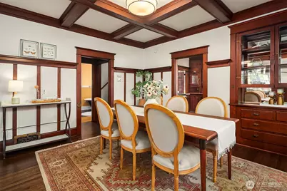 5027 8th Avenue NE, Seattle, WA 98105 - Photo 11