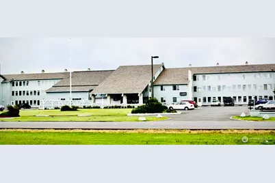 643 Ocean Shores Boulevard NW #103, Ocean Shores, WA 98569 - Photo 1