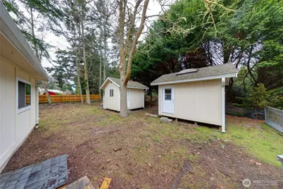 802 Hazzle Court, Coupeville, WA 98239 - Photo 23