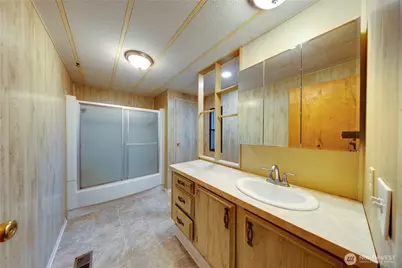 802 Hazzle Court, Coupeville, WA 98239 - Photo 17