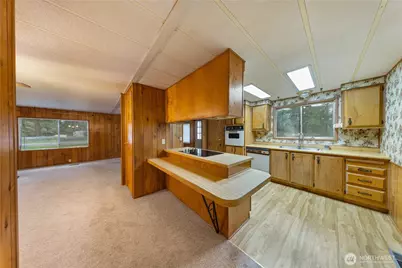 802 Hazzle Court, Coupeville, WA 98239 - Photo 13