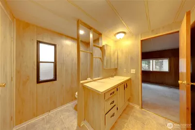 802 Hazzle Court, Coupeville, WA 98239 - Photo 15