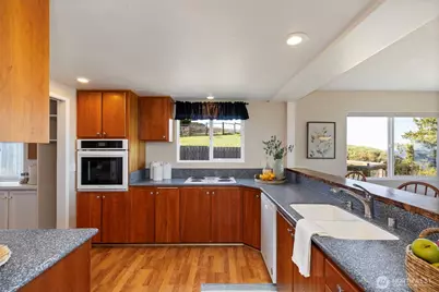 2775 Claremont Street, Port Townsend, WA 98368 - Photo 17