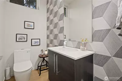 9242 A 17th Avenue SW, Seattle, WA 98106 - Photo 17