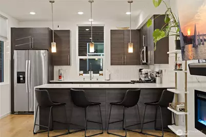 9242 A 17th Avenue SW, Seattle, WA 98106 - Photo 9