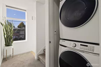 9242 A 17th Avenue SW, Seattle, WA 98106 - Photo 25