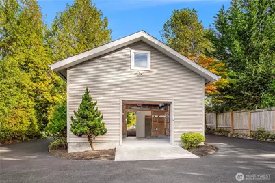 10245 Marine View Drive SW, Seattle, WA 98146 - Photo 35