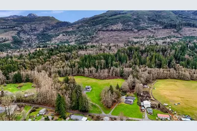 27806 W Gilligan Creek Road, Sedro Woolley, WA 98284 - Photo 35
