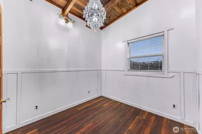 27806 W Gilligan Creek Road, Sedro Woolley, WA 98284 - Photo 33