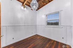 27806 W Gilligan Creek Rd, Sedro Woolley, WA 98284 - Photo 33