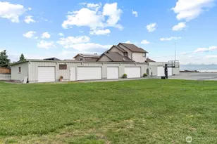 6876 Helena St, Clinton, WA 98236 - Photo 37