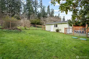 6876 Helena St, Clinton, WA 98236 - Photo 33