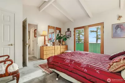 736 Tillamuk Drive, La Conner, WA 98257 - Photo 29