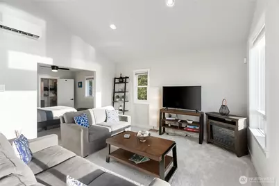 219 Shore Drive, Bremerton, WA 98310 - Photo 11