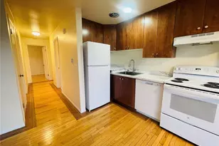 2832 14th Ave W, Seattle, WA 98119 - Photo 3