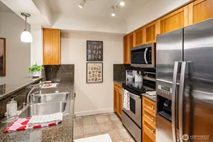 1545 NW 57th St, Seattle, WA 98107 - Photo 9