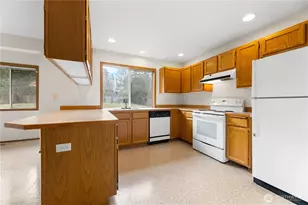 5412 247th St E, Graham, WA 98338 - Photo 11