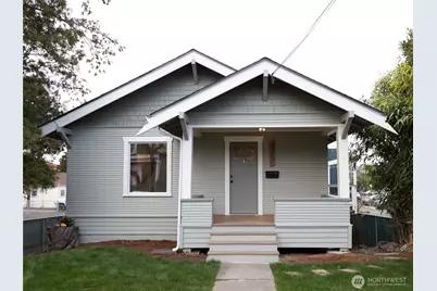 917 McKenzie Avenue, Bremerton, WA 98337 - Photo 1