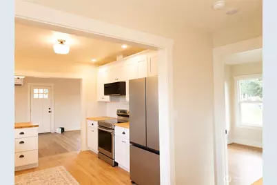 917 McKenzie Avenue, Bremerton, WA 98337 - Photo 7