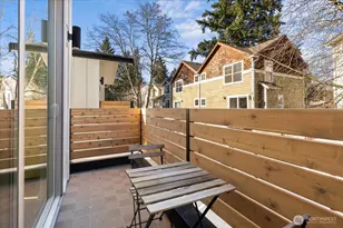 12044 Hiram Pl NE, Seattle, WA 98125 - Photo 7