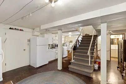 110 S Summit Avenue, Bremerton, WA 98312 - Photo 17